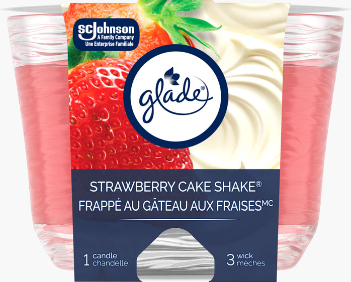 Glade® Triple Wick Candle - Strawberry Cake Shake®