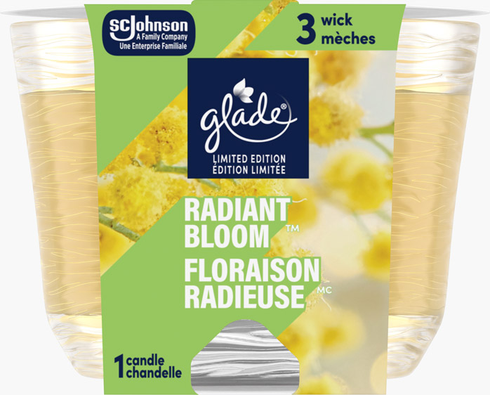 Glade® Triple Wick Candle - Radiant Bloom™